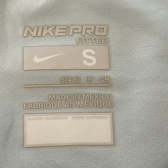 Nike Pro Fitted Shirt - Picture 2 of 4